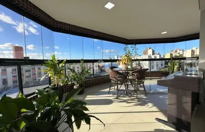 Apartemento semi mobiliado com 152 m2, 3 quartos sendo 1 suíte c/banheira  e  3 sacada,living duplo e amplo, 2 vagas cobertas no centro de canoas.