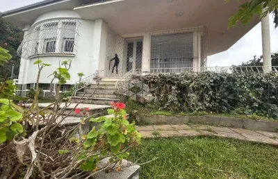 Casa com 5 quartos à venda na Atílio Zaniol, 545, Centro, Farroupilha