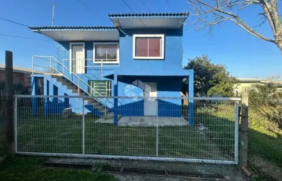 Casa em alvenaria com 2 pavimentos no bairro alvorada