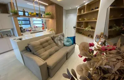 Apartamento mobiliado com vista para o mar,  possui 2 dormitórios, sendo 1 suíte, 1 vaga de garagem no bairro joão paulo em florianópolis/sc.