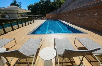 Apartamento semimobiliado com 3 dormitórios sendo 1 suíte, 2 vagas de garagem no bairro itacorubi em florianópolis/sc.