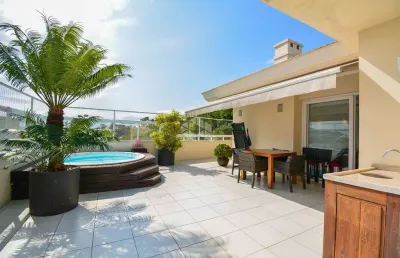Cobertura com 3 dormitórios/quartos e sendo 3 suítes a venda - itacorubi, florianópolis sc