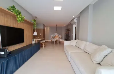 Apartamento com 3 quartos sendo 1 suíte 2 vagas de garagem no bairro agronômica em floiranópolis/sc