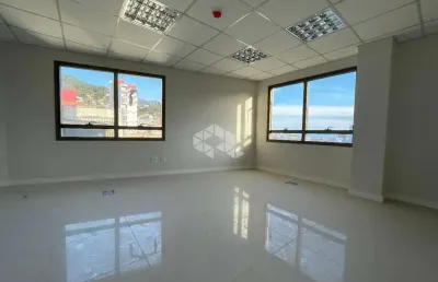 Sala comercial com 29,02 m² privativos no centro de florianópolis/sc