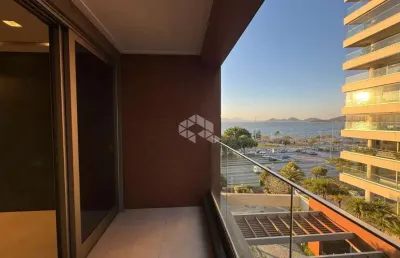 Apartamento de alto padrão com 3 suítes e localização privilegiada na agronômica em florianópolis/sc