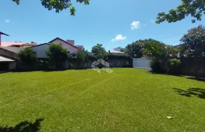Terreno com 771m² na cachoeira do bom jesus em florianópolis/sc