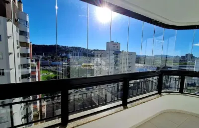 Apartamento impecável mobiliado com 4 quartos sendo 1 suíte vista panorâmica e pronto para morar no kobrasol