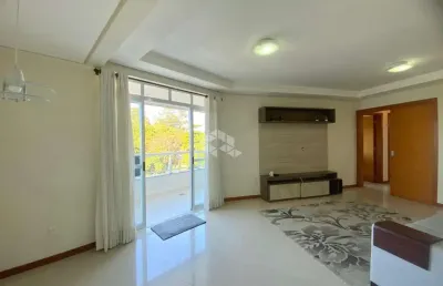 Apartamento com 3 quartos sendo 1 suíte espaçoso na agronômica com sacada e vista panorâmica em condomínio completo