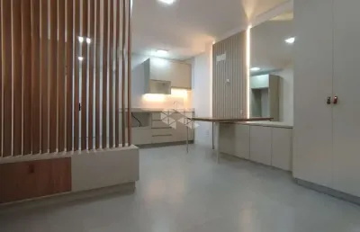 Studio com 1 quarto 2 vagas de garagem e área de lazer completa no centro de florianópolis