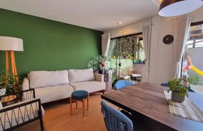 Casa com piscina e churrasqueira 3 quartos sendo 1 suíte no saco dos limões florianópolis