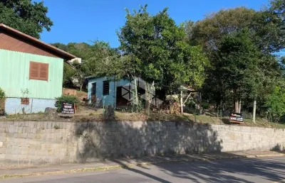 Terreno de esquina em lugar de fácil ao acesso ao centro