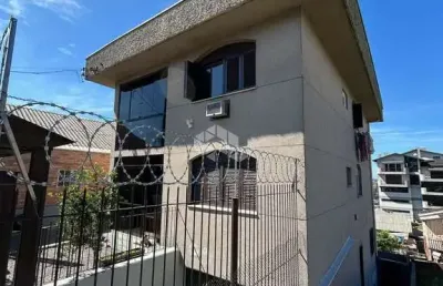 Casa com 6 quartos à venda na Rua João Corteletti, 350, Rio Branco, Caxias do Sul