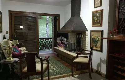 Apartamento 2 dormitórios com 103,17m², 1 vaga, no bairro planalto em gramado