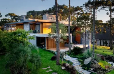 Casa las piedras, 04 suítes no condomínio fechado aspen mountain, com 618m² privativos