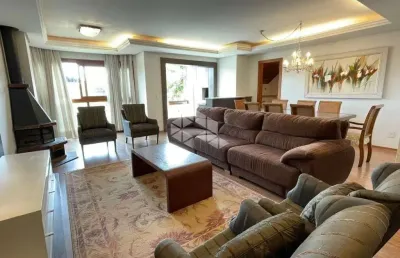 Apartamento 3 dormitórios, 121,06m², 2 vagas, no centro de gramado, a 500 metros da rua coberta