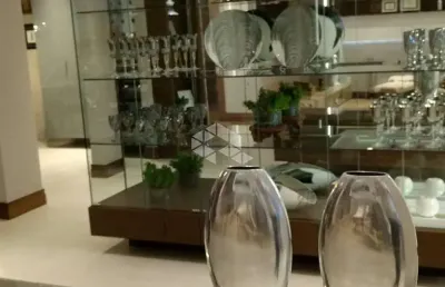 Apartamento 3 suítes, 162,11m² privativos, no centro de gramado, a 900 metros da rua coberta