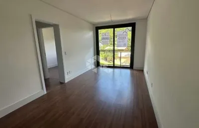 Apartamento com 02 dormitórios, 61,68m², uma vaga de garagem, em gramado