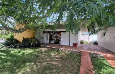 Casa 3 dormitórios, 260m², na praia de atlântida, litoral norte