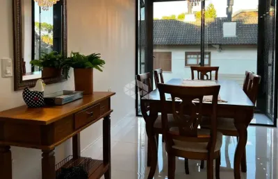 Apartamento 3 dormitórios, com 118,74m², 2 vagas no laje de pedra em canela