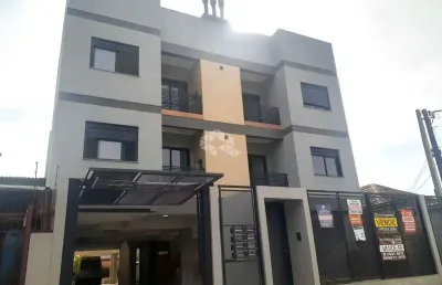 Apartamento à venda, com 2 dormitórios, 1 box garagem, 1 banheiro, sala e cozinha, em condomínio