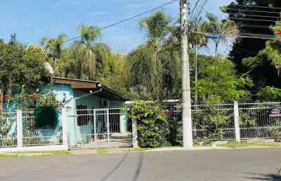Casa à venda,  bairro alegria, guaíba.3 dormitórios, 3 banheiros, cozinha, salas, salas de jantar, 2 vagas cobertas, amplo jardim.