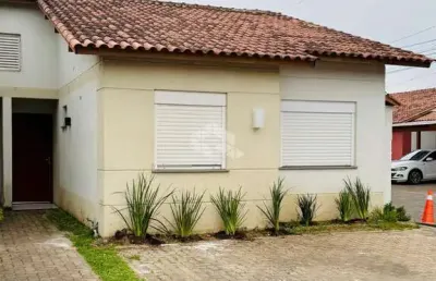 Casa semimobiliada, 2 dormitórios, sala e cozinha, 1 banheiro e 2 vagas, à venda em canoas, bairro olaria.