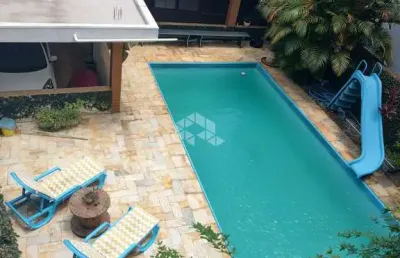 Sobrado de alto padrão com piscina e área de lazer completa na vila esperança