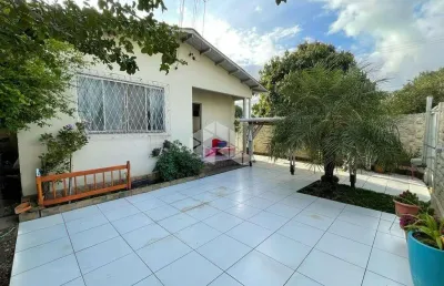 Casa térrea com 3 dormitórios, no bairro igara em canoas/rs.