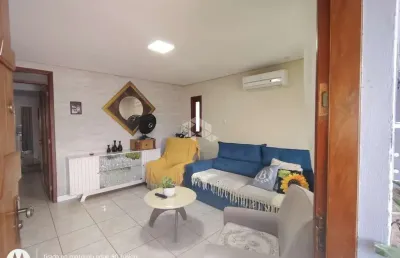 Residencia terrea com 3 dormitórios, 3 banheiro, e edicula com mais 02  dormitorios na estancia velha em canoas