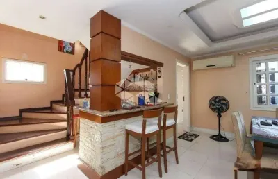 Casa com 3 quartos  suite e 4  banheiros no bairro niterói em canoas.