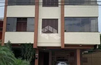 Cobertura de 04 dormitórios com garagem no bairro santa maria goretti próxima a assis brasil