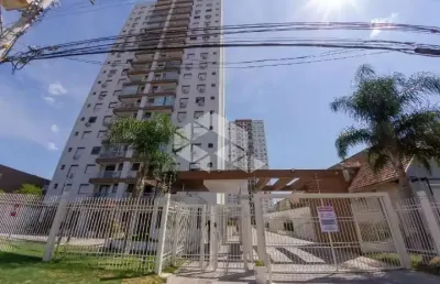 Apartamento mobiliado de 2 quartos com garagem e infra completa junto a av. assis brasil
