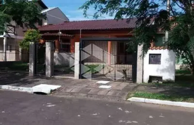 Casa à venda, 3 quartos, pátio, 3 vagas, piscina, santa fé.