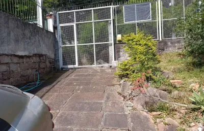 Casa com 2 quartos à venda na Rua Doutor Eduardo Chartier, 895, Passo da Areia, Porto Alegre