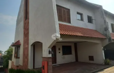 Casa em condominio  vista para o guaíba, 4 quartos, 3 vagas.