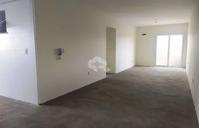 Oportunidade apartamento 02 dormitórios/01 suíte com sacada e churrasqueira