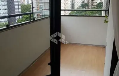 Apartamento com 3 quartos, sendo 1 suíte. 110m2 à venda por r$ 600.000,00