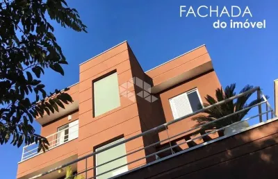 Casa moderna com amplo e incrível jardim ao estilo bali.