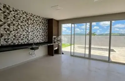 Casa em condomínio fechado com 2 quartos à venda na Emídio Gomes, 23, Jardim Shangri-Lá, Atibaia