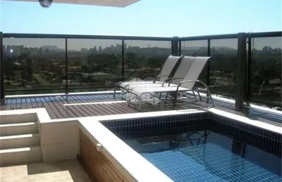 Apartamento cobertura em butatã de 640m² com 4 vagas, 5 suítes e piscina privativa