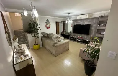 Casa de 4 dormitórios no bairro farrapos em porto alegre
