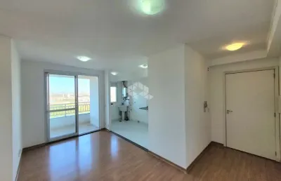 Apartamento de 3 dormitórios com uma vaga de garagem, no bairro humaitá em porto alegre