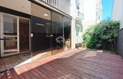 Apartamento de 2 dormitórios no bairro humaitá em porto alegre