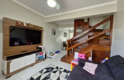 Casa em condomínio 2 dormitórios, semimobiliada,1 vaga de garagem, no bairro humaitá