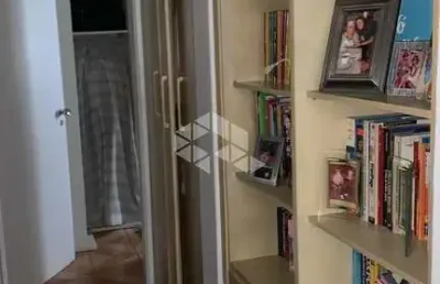 Apartamento de 2 dormitorios no bairro centro - florianopolis/sc