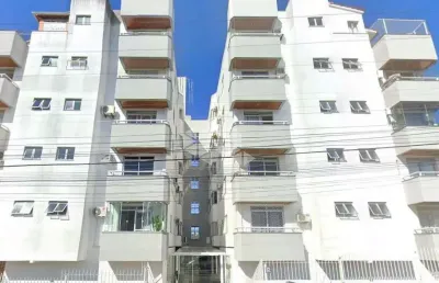 Apartamento com dois quartos e uma suite no bairro capoeiras - florianópolis/sc