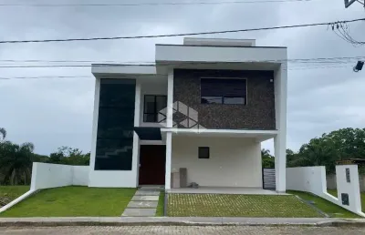 Casa 3 quartos/dormitórios sendo 3 suítes - canasvieiras - florianópolis/sc