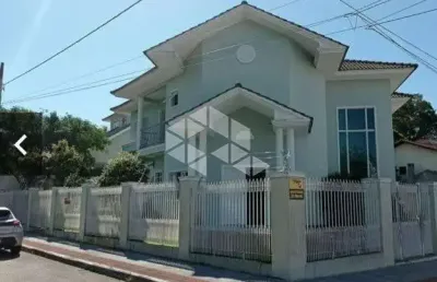 Casa com 3 quartos à venda na Rua Toscánia, 238, Pagani, Palhoça