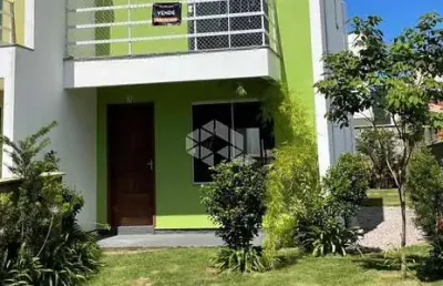 Casa 2 dormitórios/suítes no residencial jardim rio vermelho - florianópolis/sc