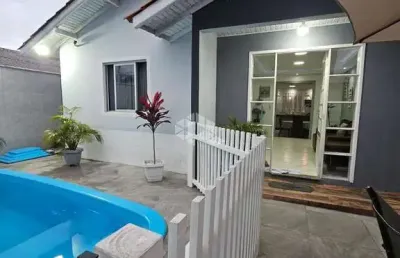 Casa 3 dormitórios/quartos - são joão do rio vermelho - florianópolis/sc